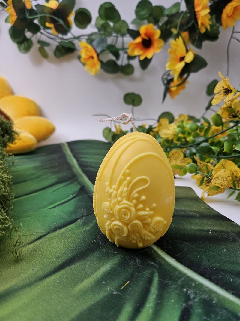 Φωτογραφία από Easter Roses Egg