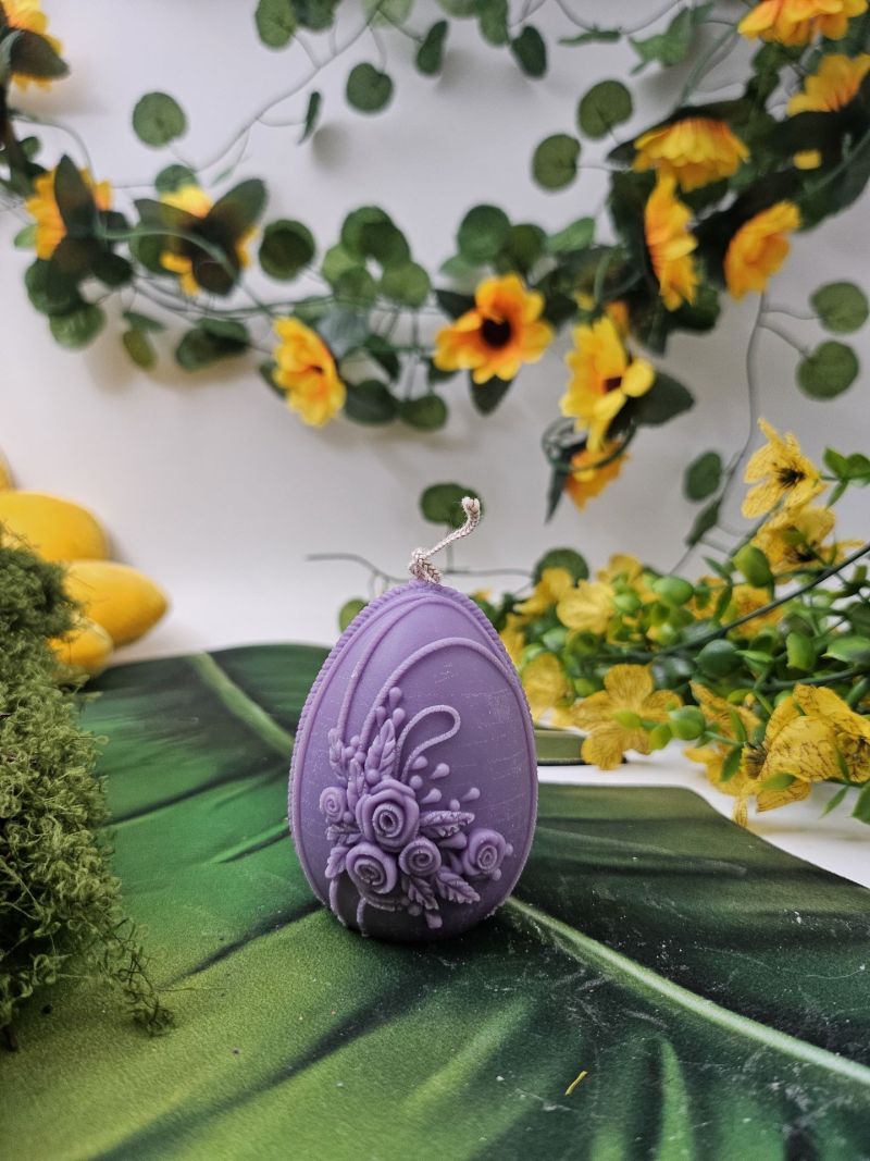 Φωτογραφία από Easter Roses Egg